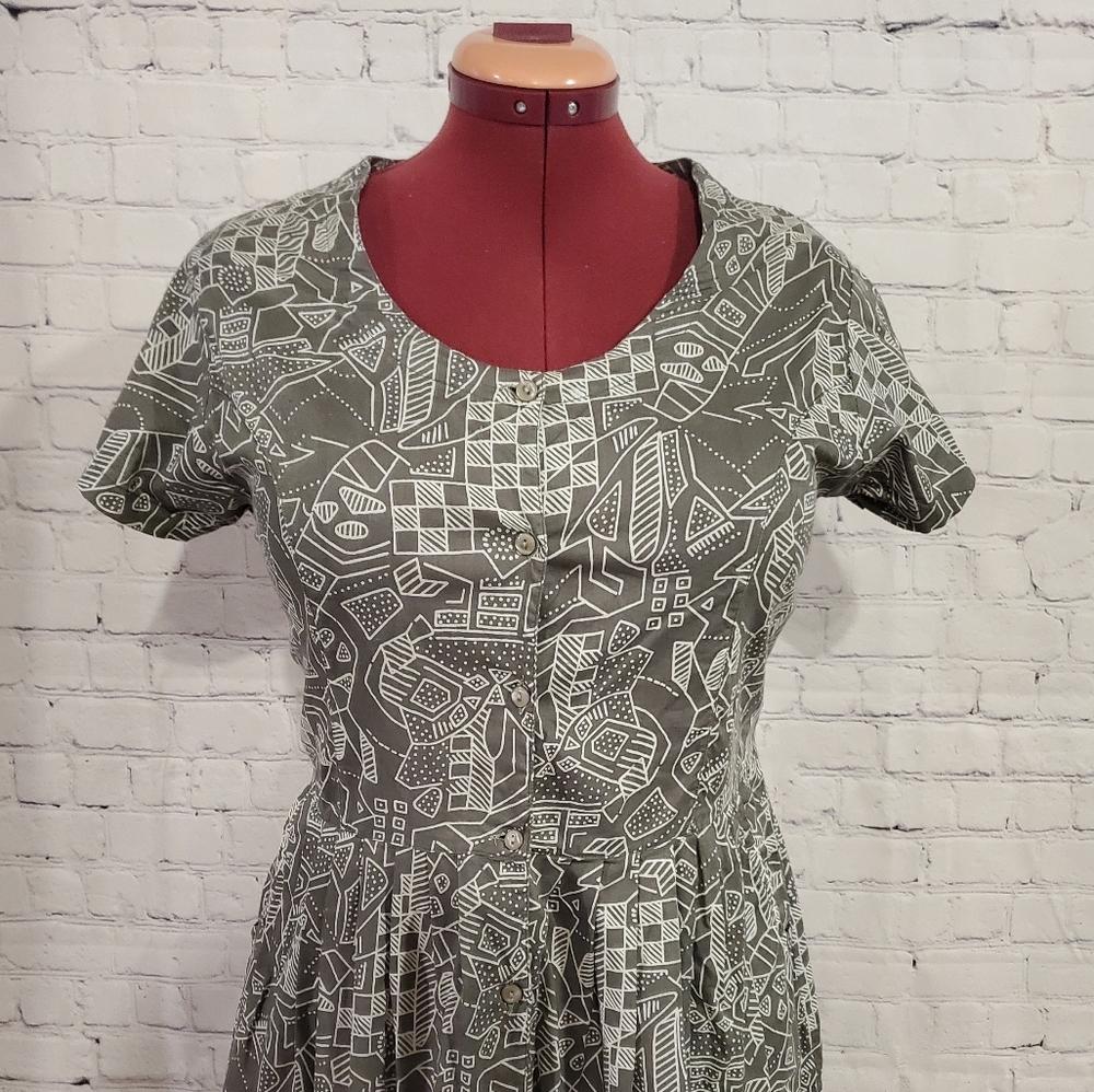 Vintage Green Graphic Pattern Button Up Dress